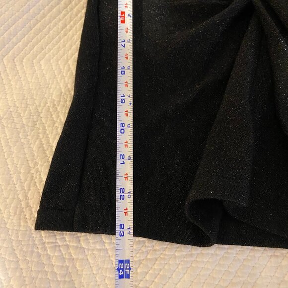 Jones New York Signature v-neck top Size M - Picture 5 of 5